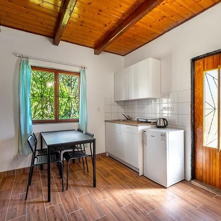 Chatovy Tabor Maly Ratmirov Exterior foto